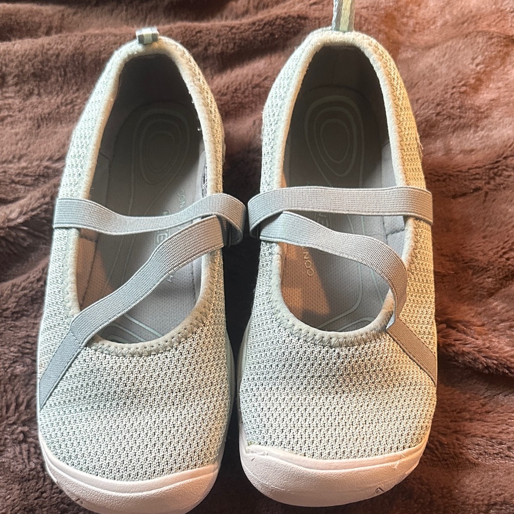 Keen Hush Knit Light Green Casual Mary Jane Shoes - Picture 2 of 14